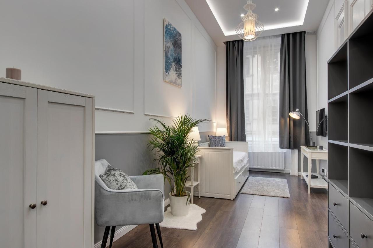 Semmelweis Apartment